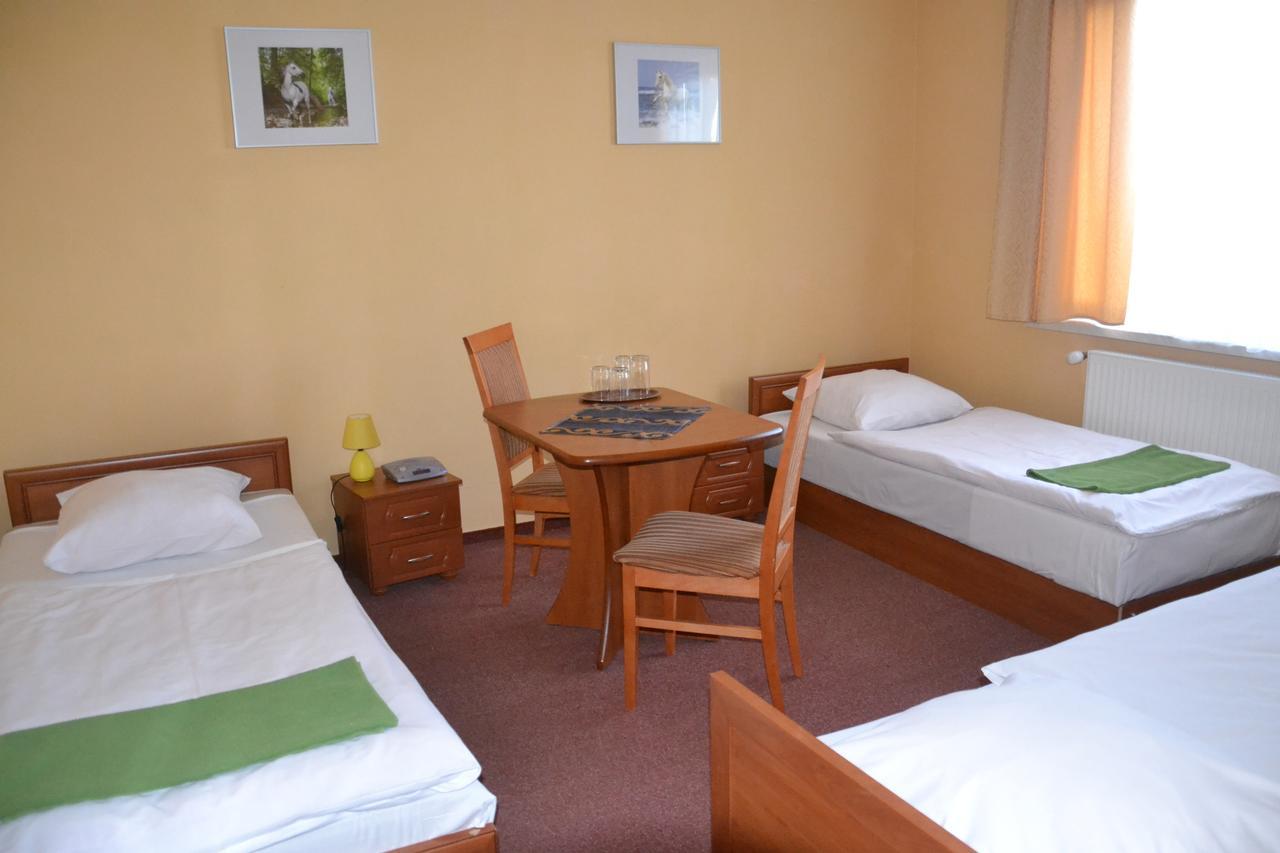 Hotelik Orlik Legnickie Pole Quarto foto